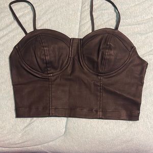 Good condition fo leather crop top !